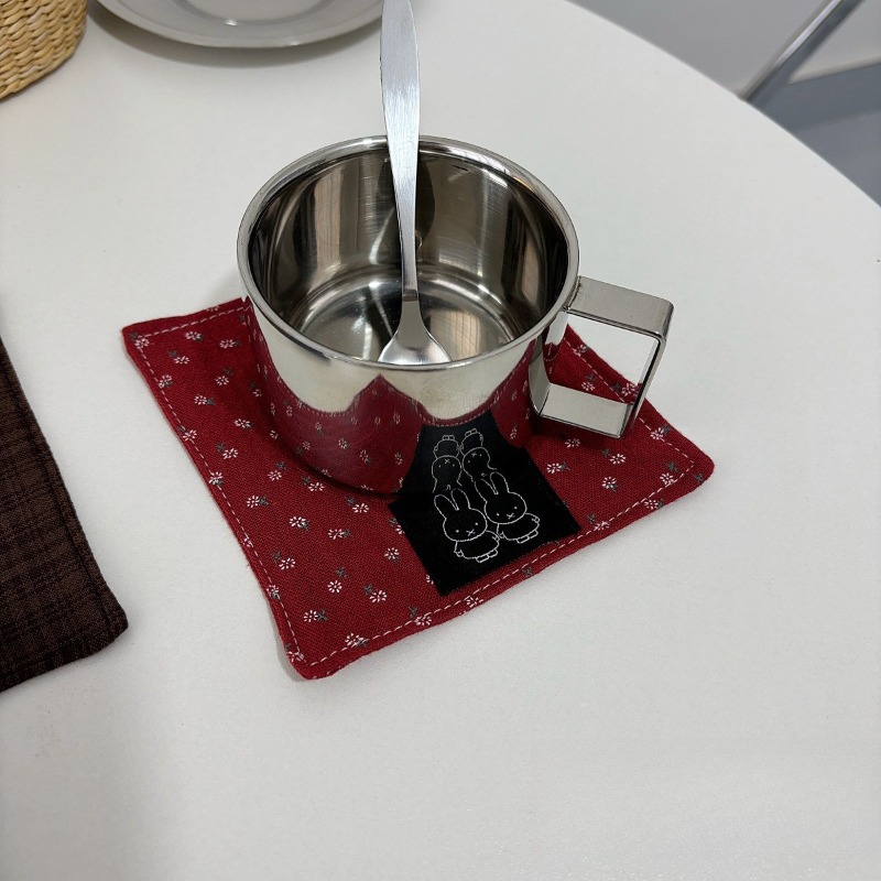 Urocze podkładki z serii Miffy – Coffee Tea Home recenzja i cena